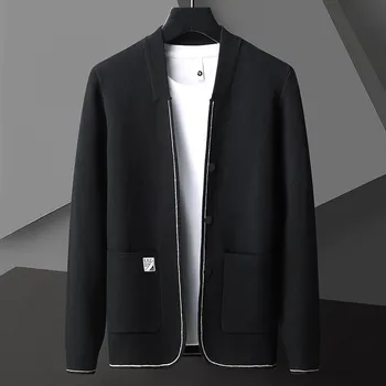 Высококачественный мужской однотонный вязаный кардиган 2023, осень /зима, новая корейская версия, трендовый свитер с карманами, повседневное модное пальто с V-образным вырезом