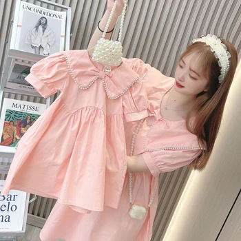 Летнее платье для маленькой девочки, однотонное жемчужное платье для девочек, розовая повседневная одежда для матери и дочки, Детское хлопковое милое платье с кукольным воротничком.